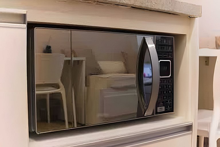 Lindo Studio prox Av Paulista e Frei Caneca