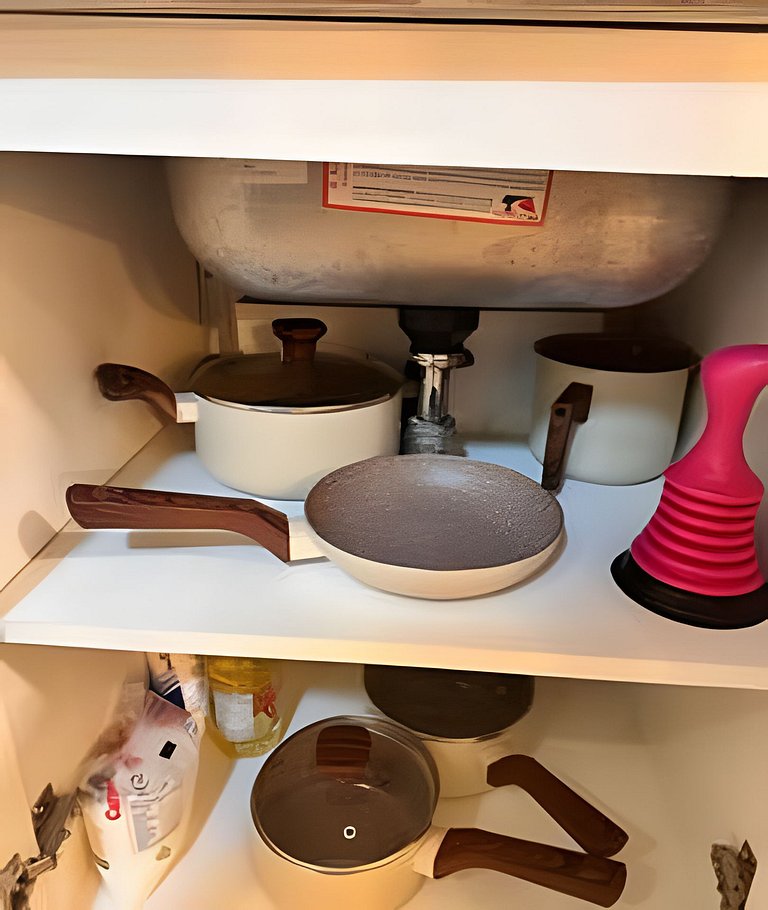 Lindo Studio prox Av Paulista e Frei Caneca