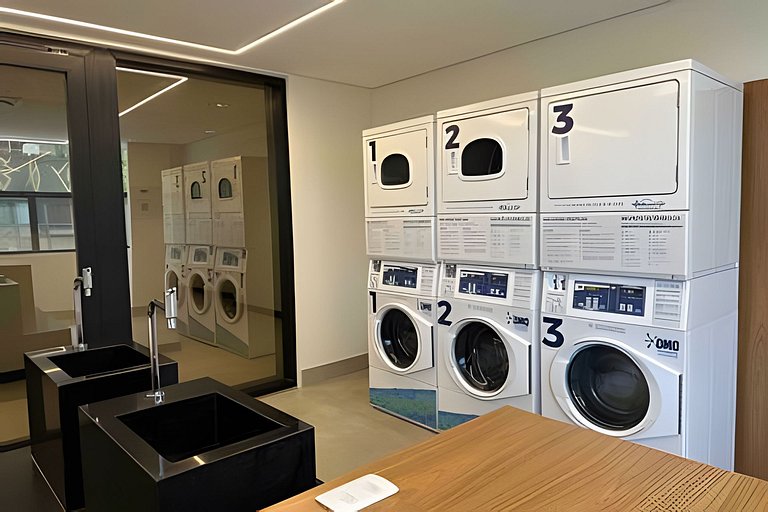 Lindo estudio Frei Caneca Paulista Sírio Libanês