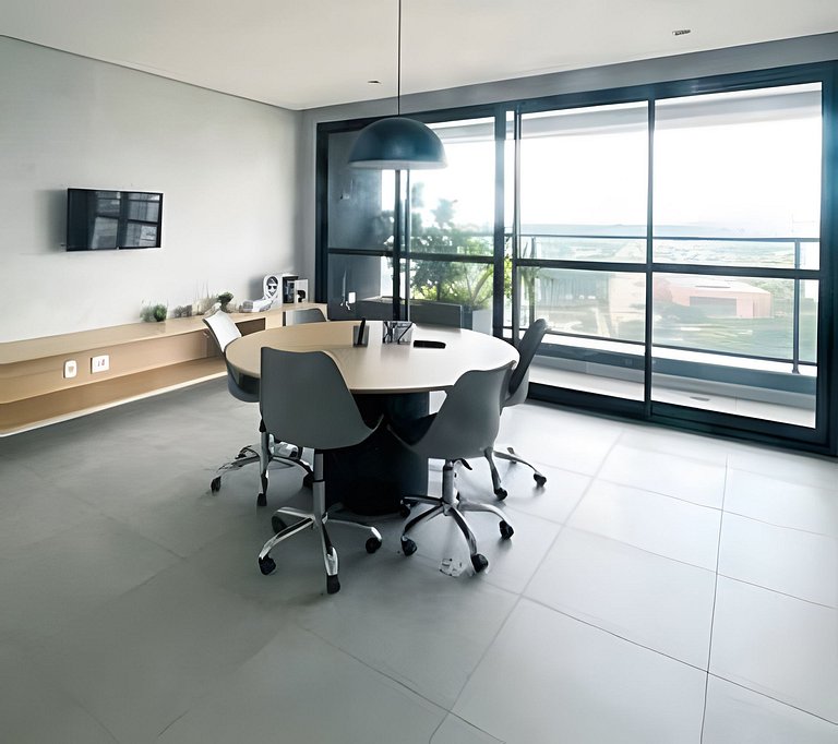 Novo Studio Consulado Americano c/ Vaga