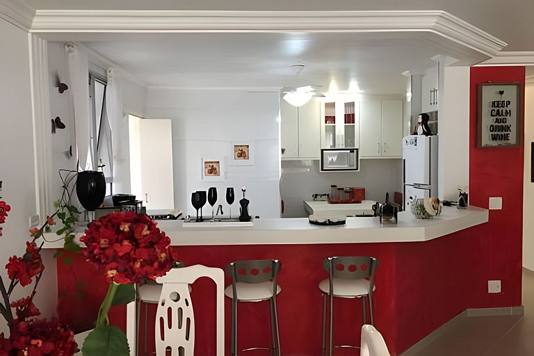 Belo Apartamento na Enseada