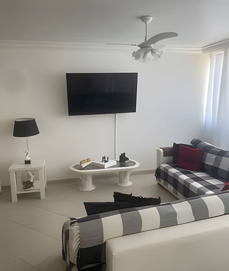 Belo Apartamento na Enseada