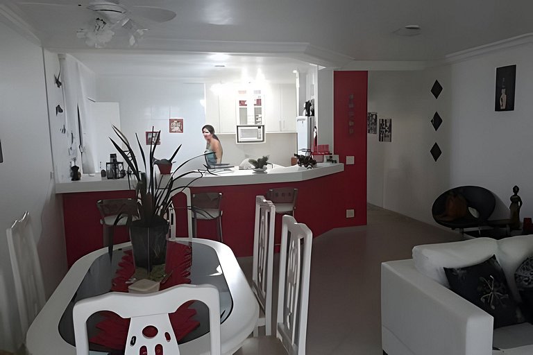 Belo Apartamento na Enseada