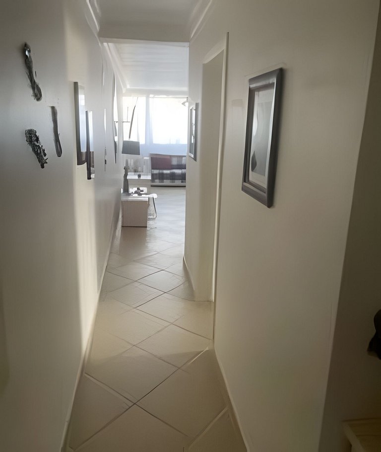 Belo Apartamento na Enseada