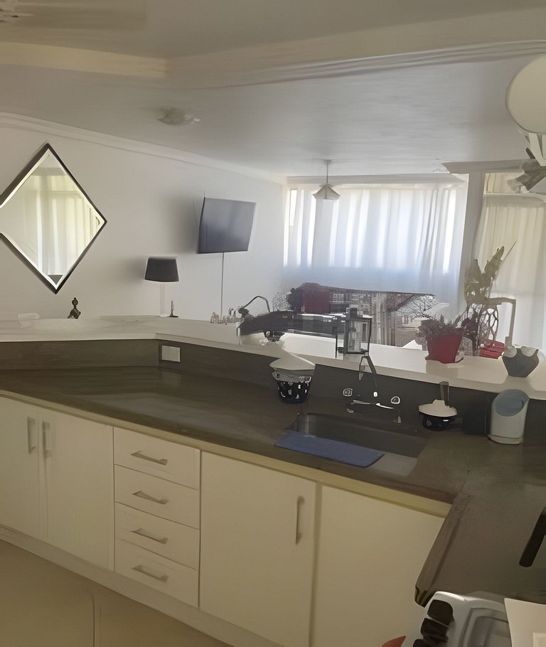 Belo Apartamento na Enseada