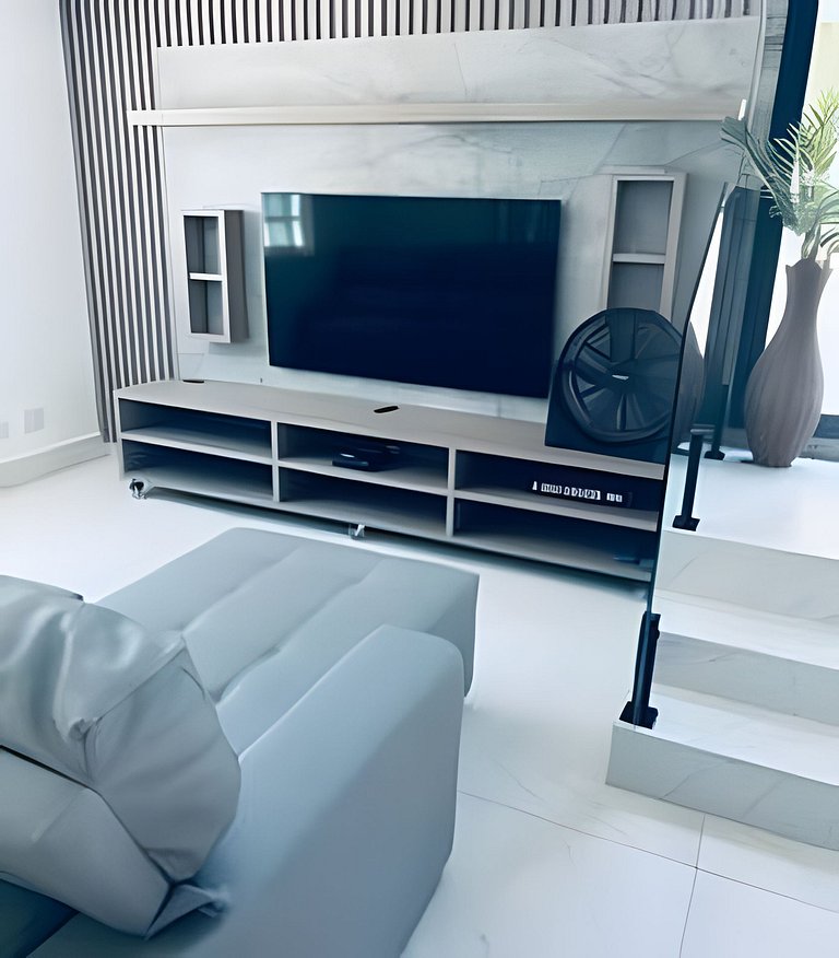 Casa de Praia em Condomínio Fechado com Piscina