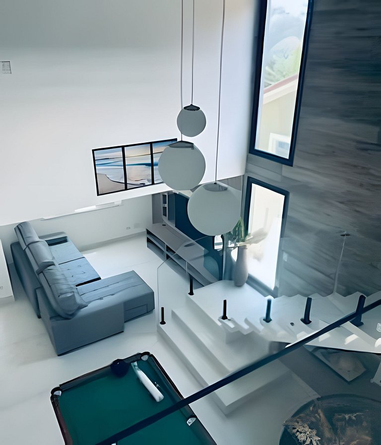 Casa de Praia em Condomínio Fechado com Piscina