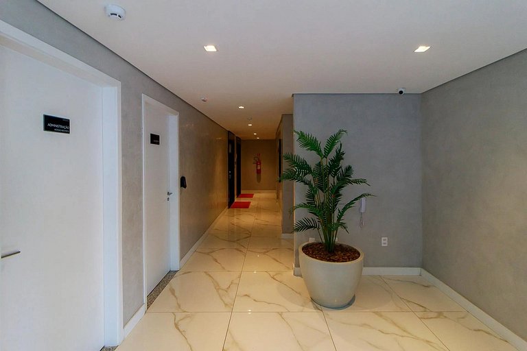 Studio Novo | 100m Metrô | WTC | Consulado EUA