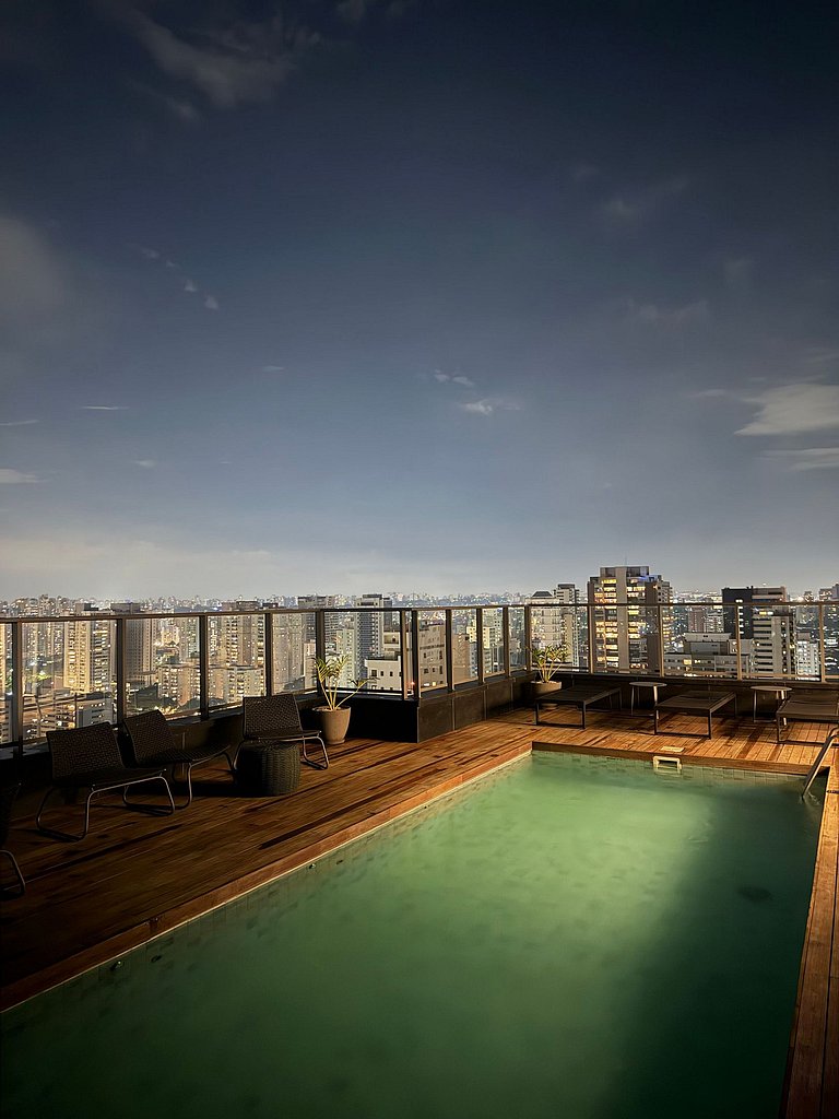 Studio sophistiqué à Brooklin avec loisirs et piscine