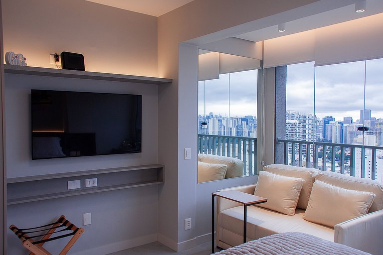 Studio Exclusive no Brooklin | Piscina, academia e coworking