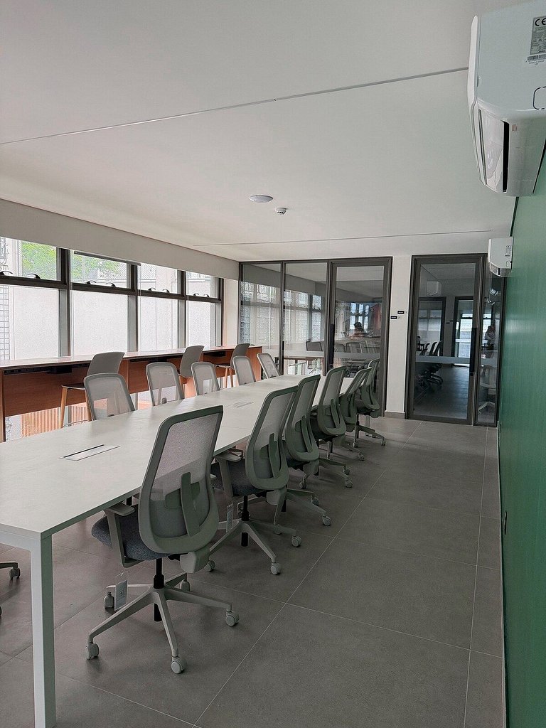 Studio Exclusivo com Piscina, Academia e Coworking